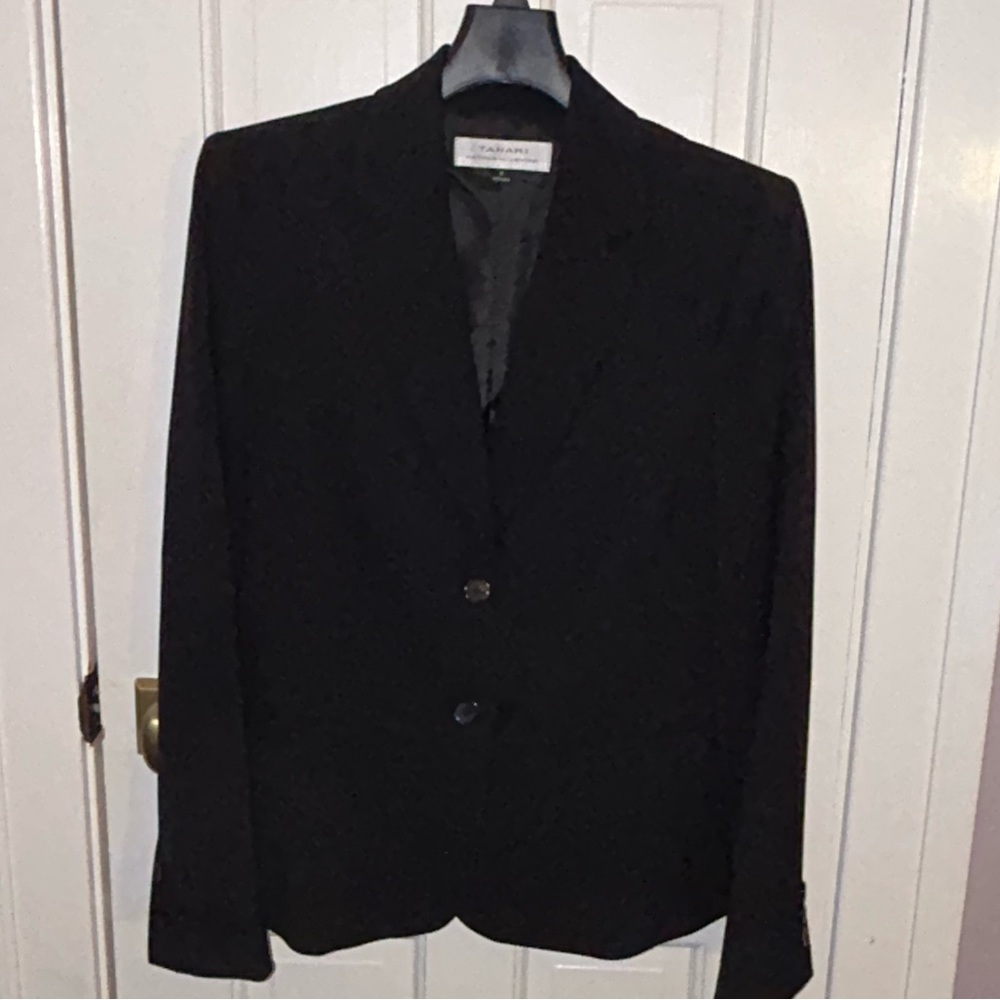 Like New Tahari Suit Jacket - Sz 6